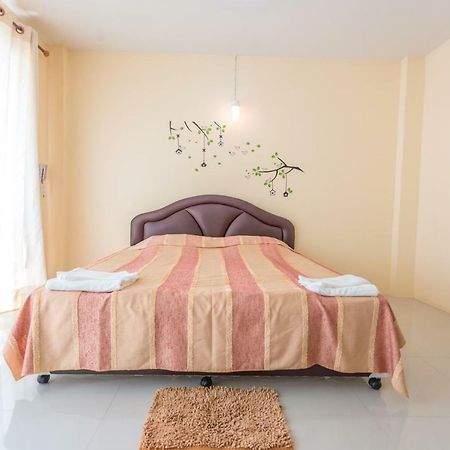 Phet Ngam Hotel Мае Сай Екстериор снимка