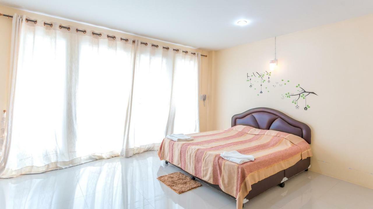 Phet Ngam Hotel Мае Сай Екстериор снимка